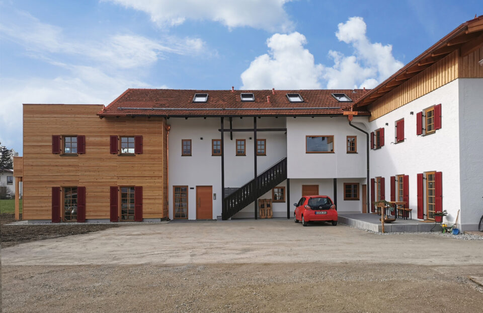 Umbau und Sanierung von Bauernhaus in Übersee